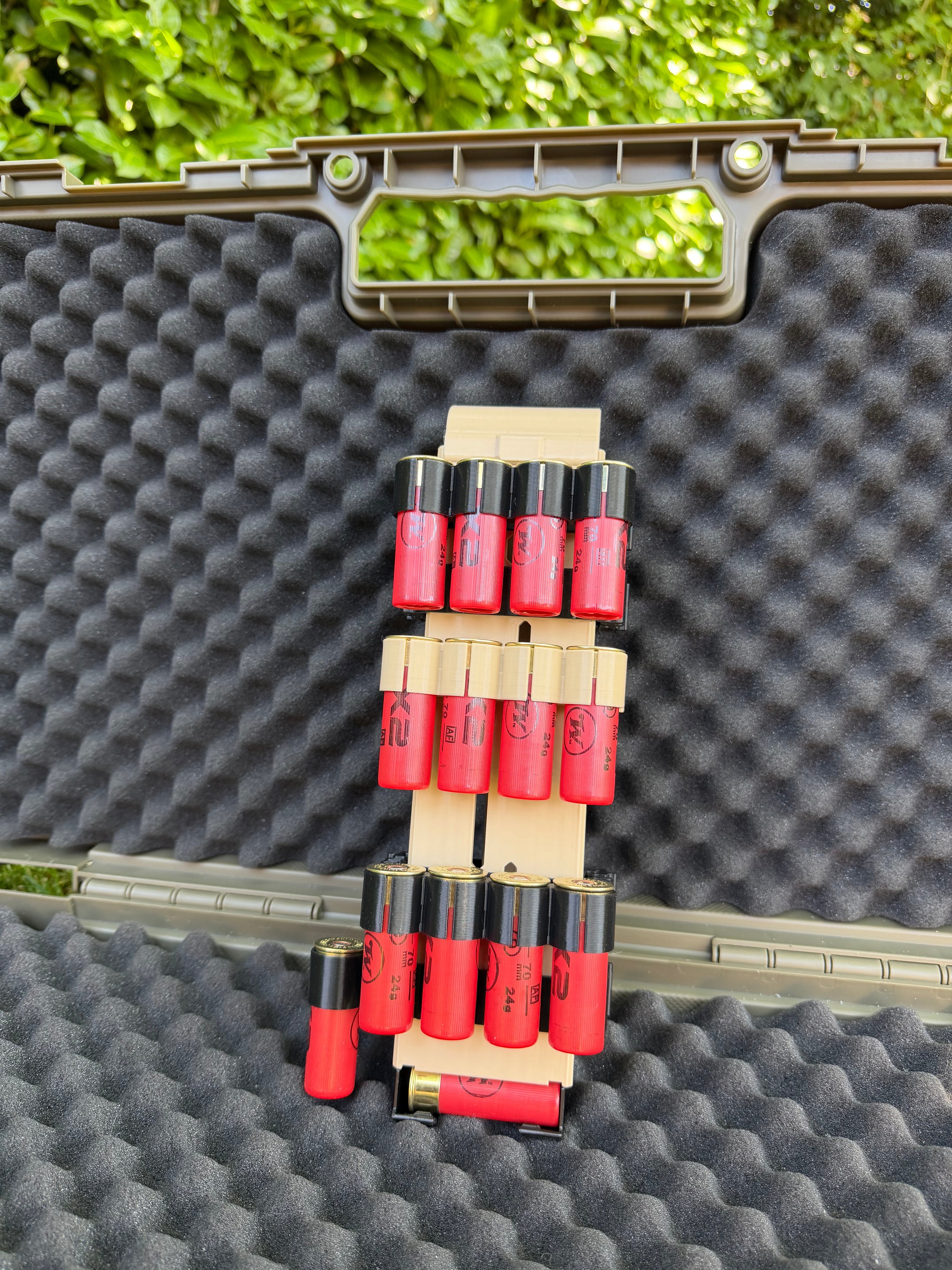 Quad holder for shotshell carriers (Cal 12)