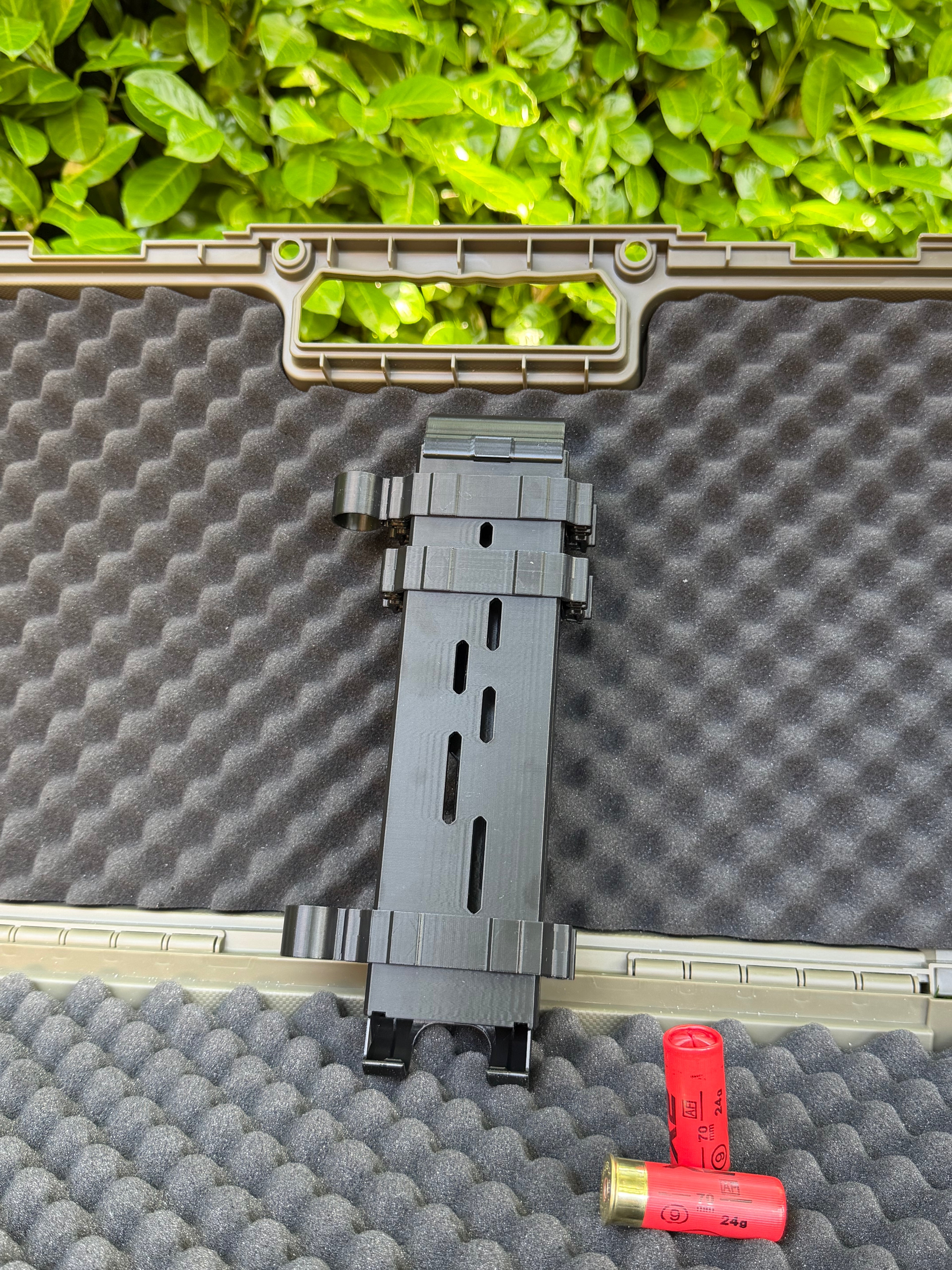 Shell holder (Cal 12) individual